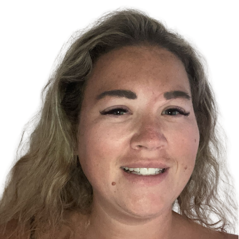 Jade Hallam Headshot (1000 x 1000 px)